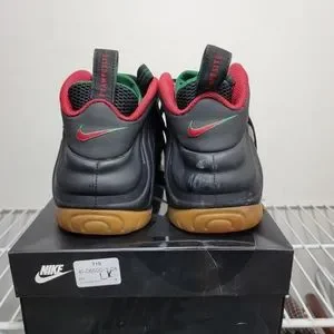 !!!Like New Foamposite Black Gorge Green \